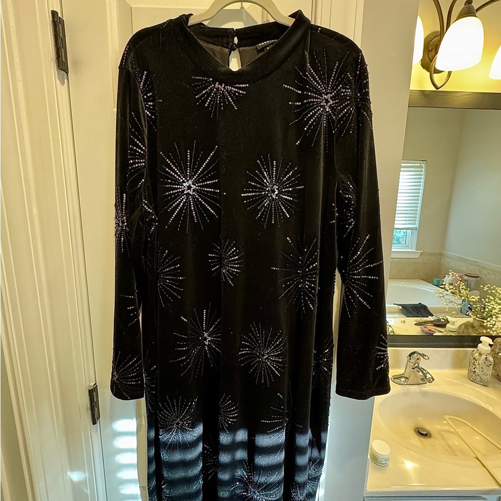 Torrid Maxi Beaded / Embroidered Velvet Mock Neck Dress